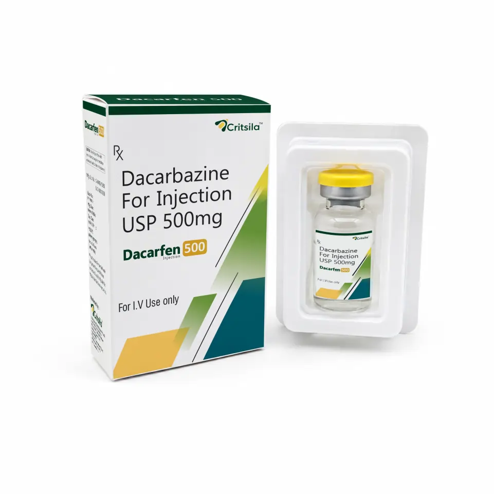 b12 injection colour B12 injection hi-res stock photography and images